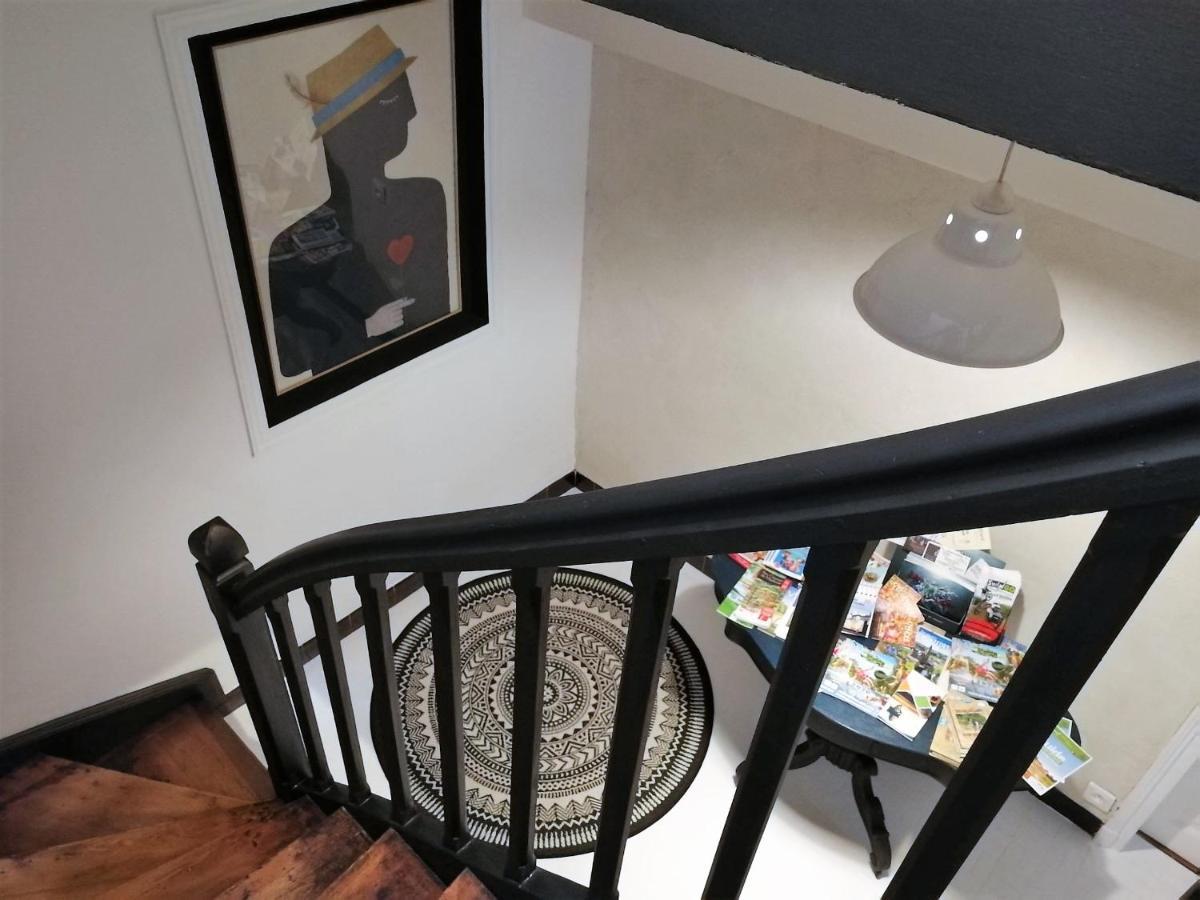 Le Gite Du Fou Logement 8 Pers 13Mn Puy Du Fou Saint-Amand-sur-Sevre Buitenkant foto