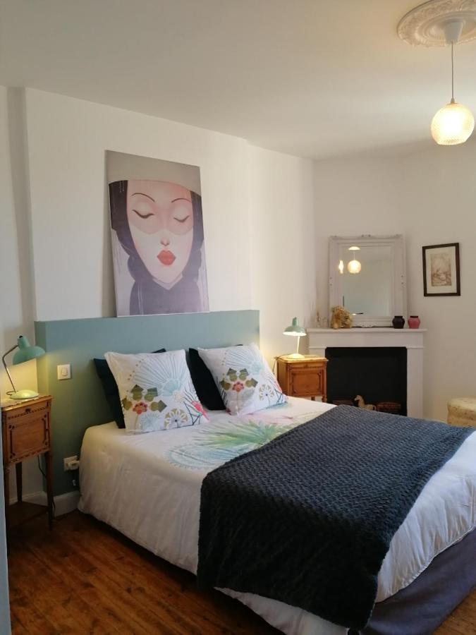 Le Gite Du Fou Logement 8 Pers 13Mn Puy Du Fou Saint-Amand-sur-Sevre Buitenkant foto