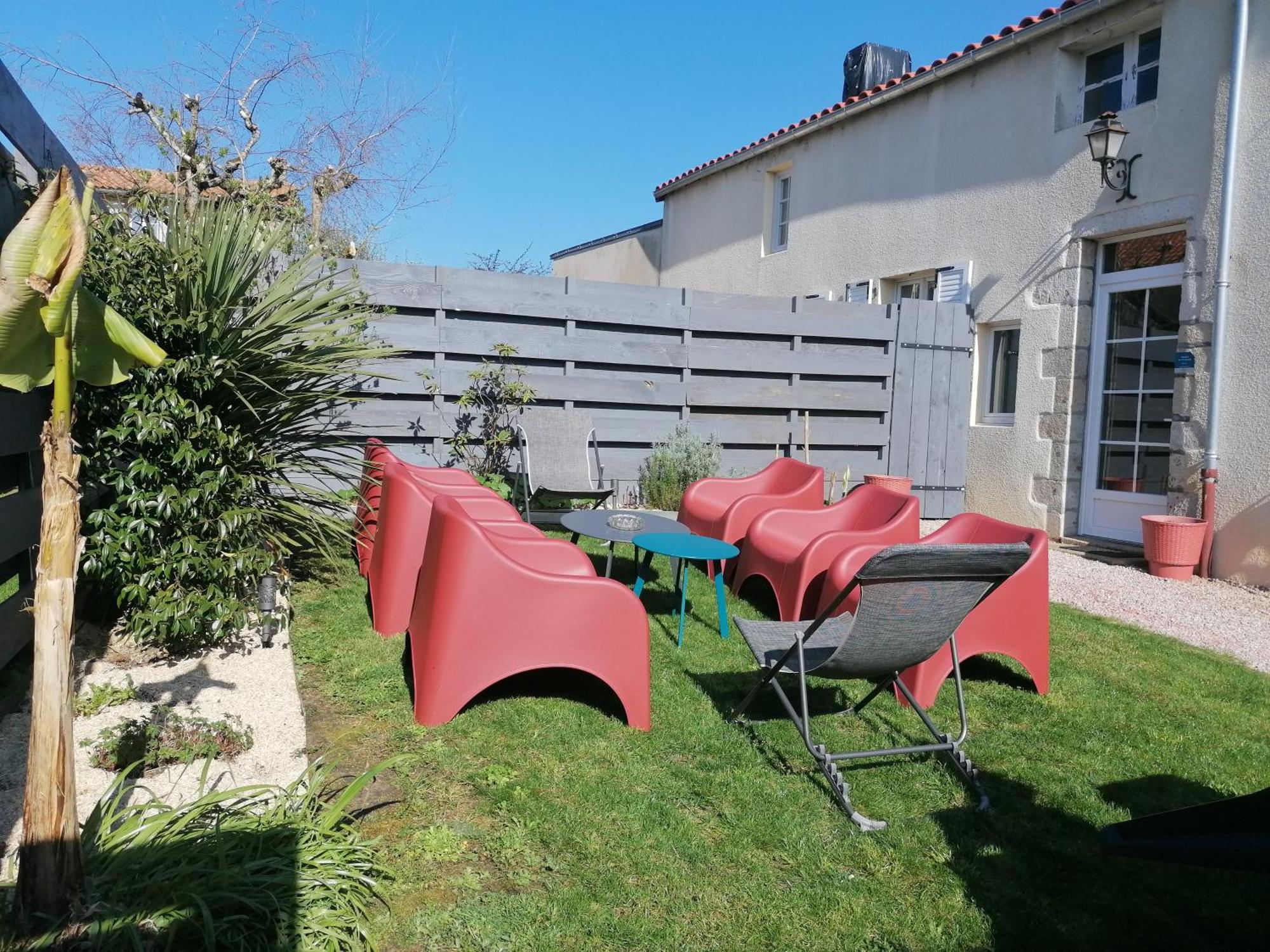 Le Gite Du Fou Logement 8 Pers 13Mn Puy Du Fou Saint-Amand-sur-Sevre Buitenkant foto